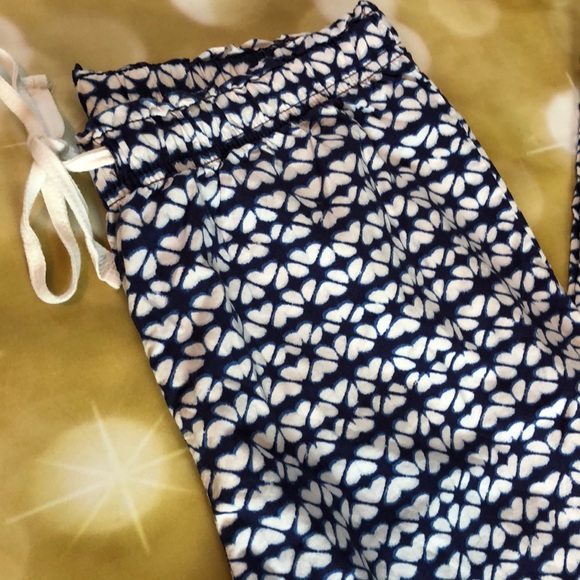 Pajama set with built in bra - Picture 2 of 3